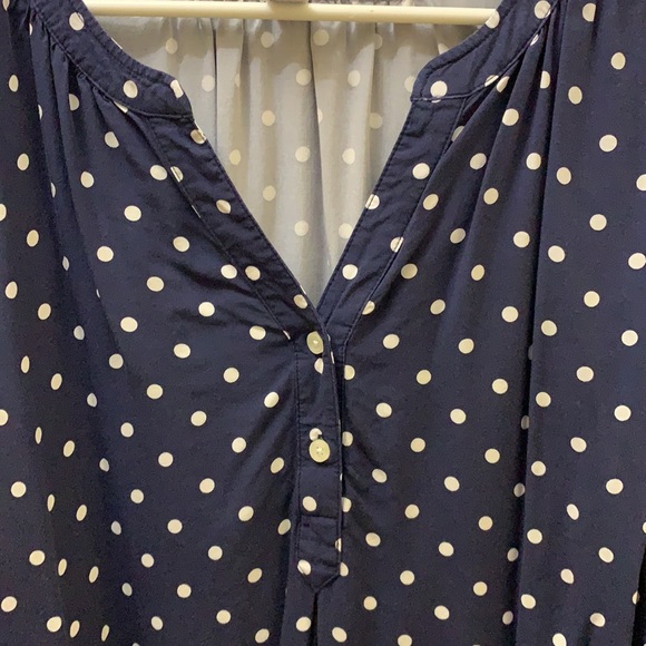 Women’s XLarge Old Navy blue&white polkadot blouse - Picture 2 of 5